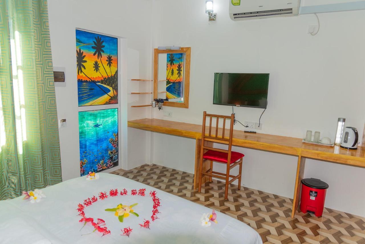Chao Guest House остров Маафуши Екстериор снимка