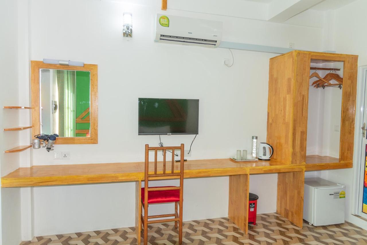 Chao Guest House остров Маафуши Екстериор снимка