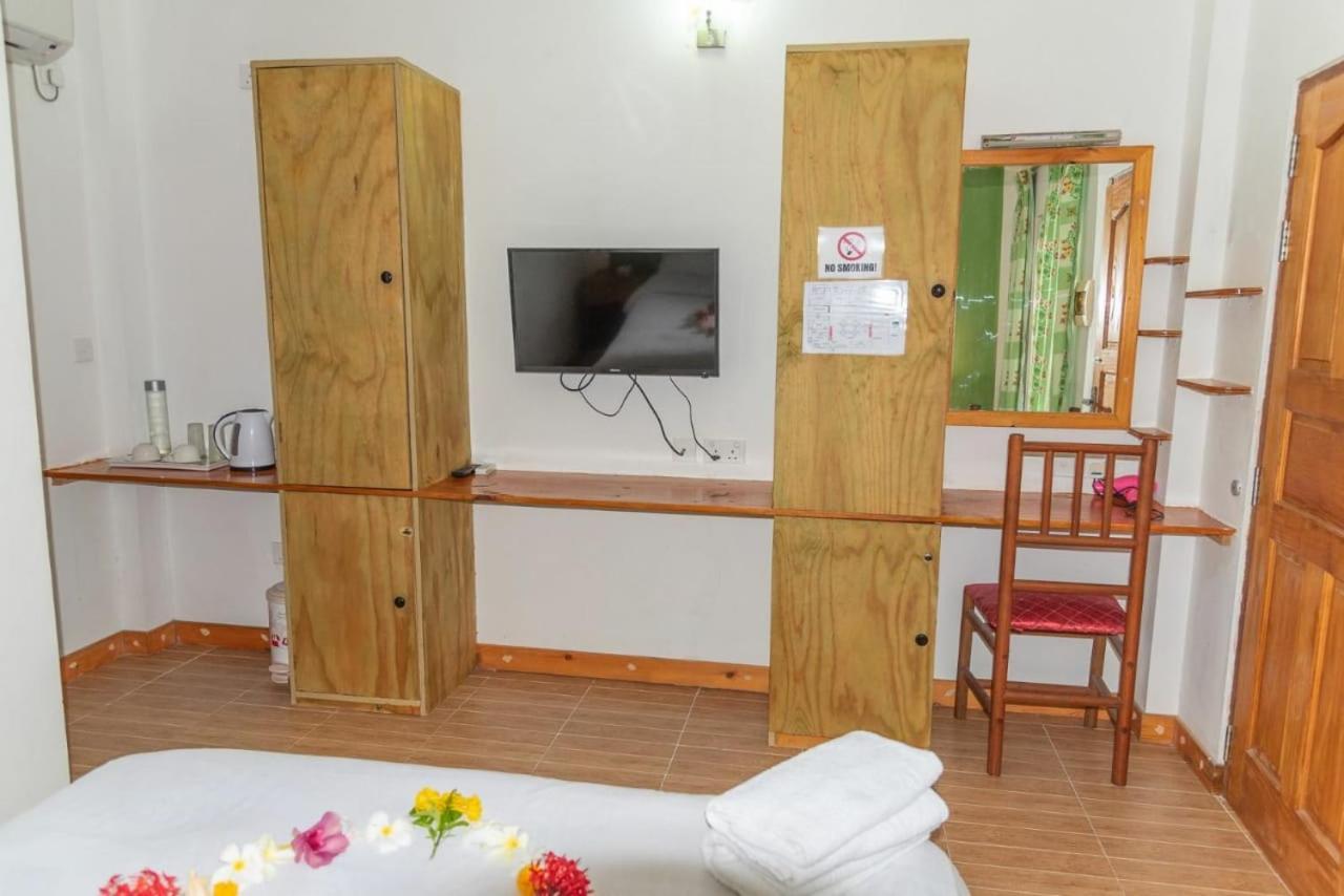 Chao Guest House остров Маафуши Екстериор снимка